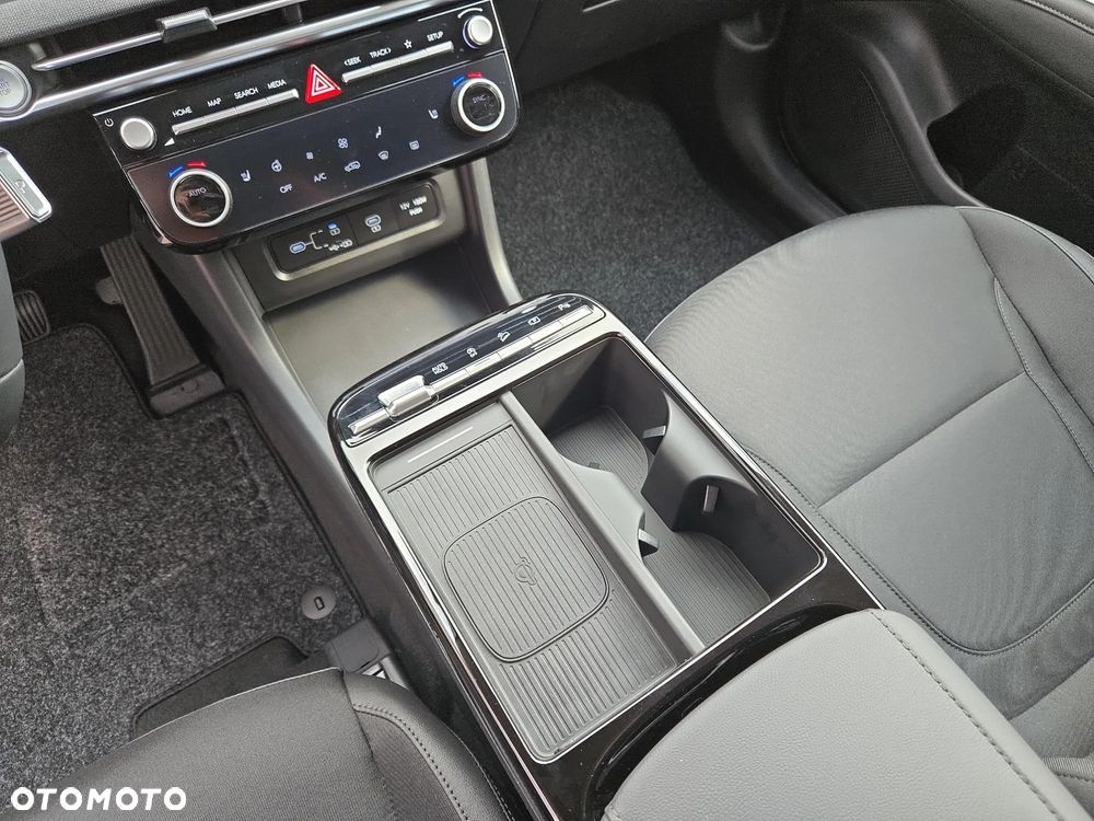 Hyundai Tucson 1.6 T-GDi HEV Executive 2WD - 15