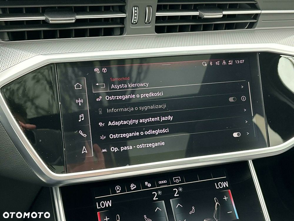 Audi A6 Allroad - 37