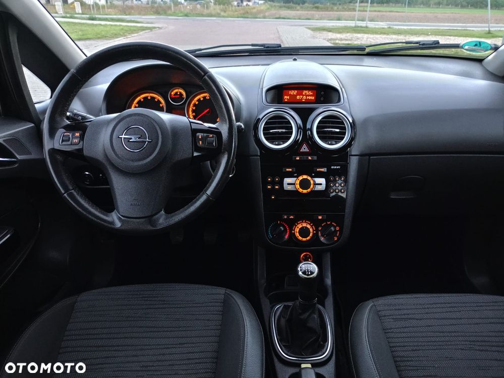 Opel Corsa - 10