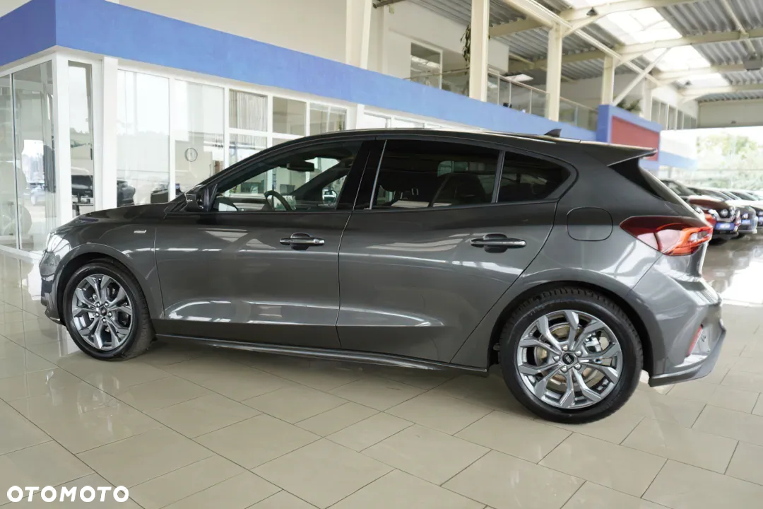 Ford Focus 1.0 EcoBoost mHEV ST-Line X - 2