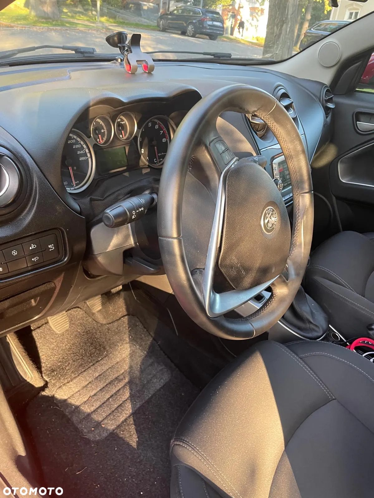 Alfa Romeo Mito 1.4 16V - 12