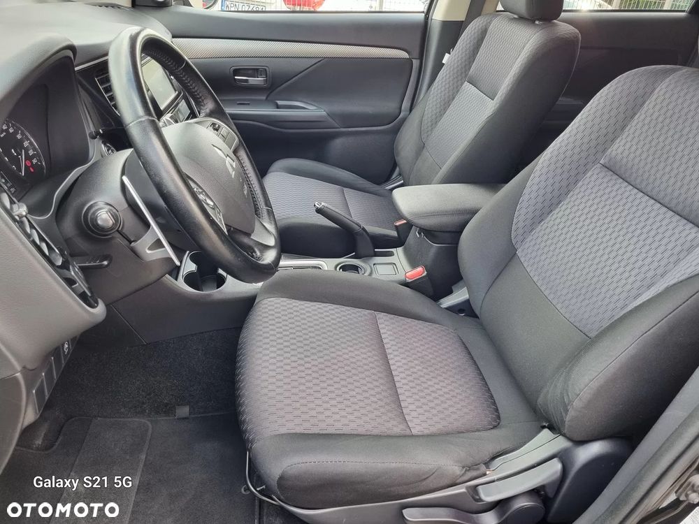 Mitsubishi Outlander 2.0 2WD CVT Edition - 19