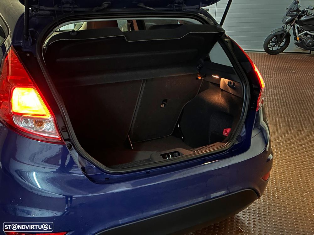 Ford Fiesta 1.5 TDCi Titanium - 9