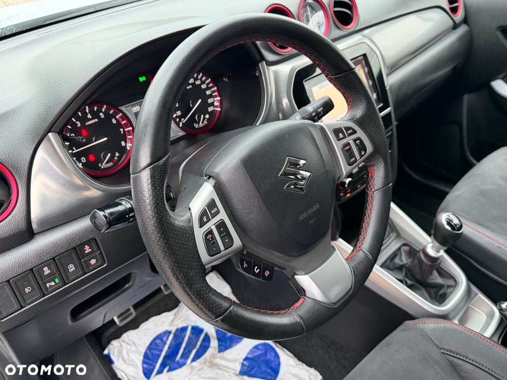 Suzuki Vitara - 16