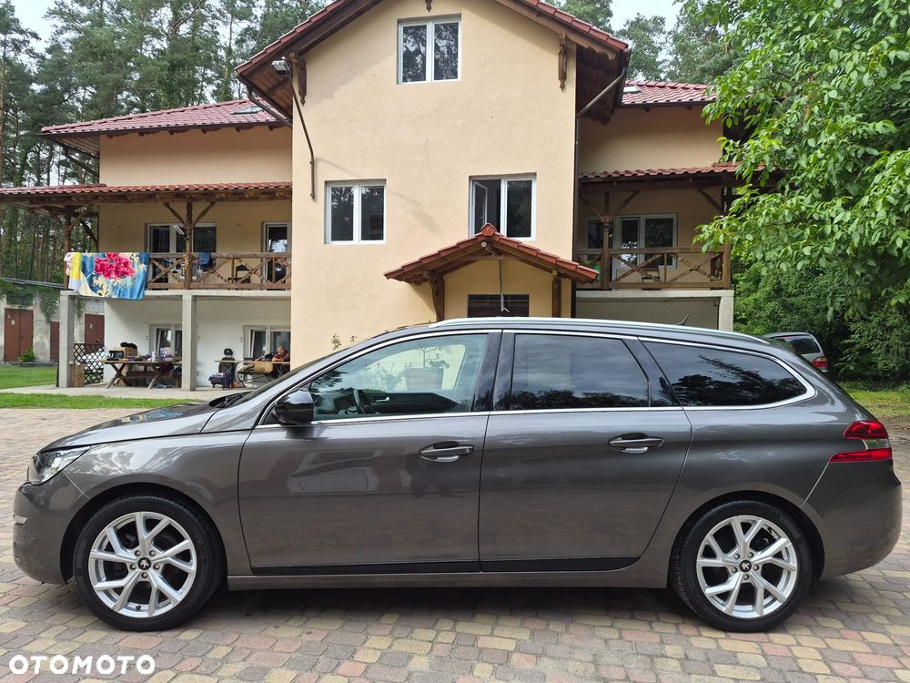 Peugeot 308 1.6 BlueHDi Allure S&S - 2