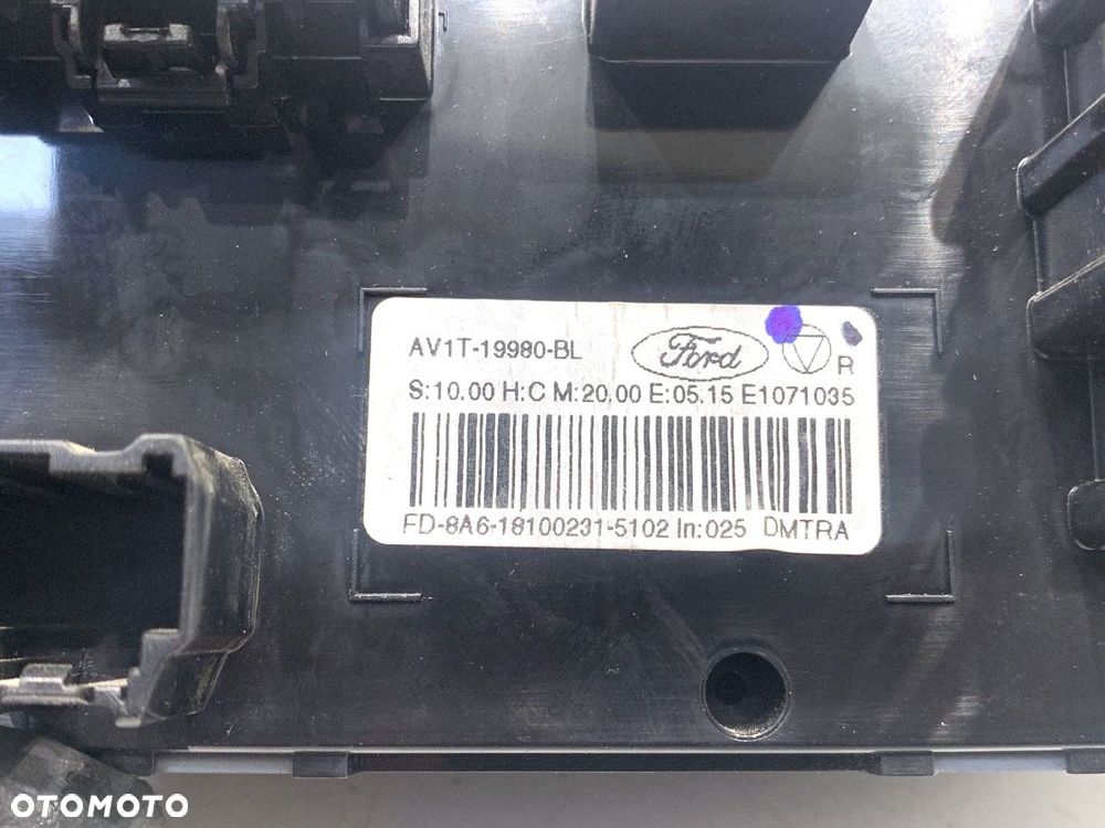 PANEL STEROWANIA NAWIEWU  FORD TRANSIT COURIER B460 Nadwozie pełne/minivan 2014 - 2022 1.0 EcoBoost - 6