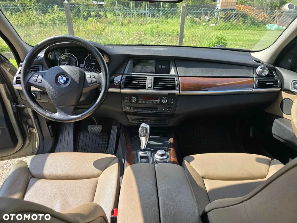 BMW X5 3.0sd xDrive - 13