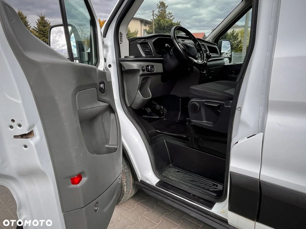 Ford TRANSIT L4H3 / 6 OSÓB / SALON POLSKA / BEZWYPADKOWY / 2.0 170KM / LEASING / KREDYT - 11