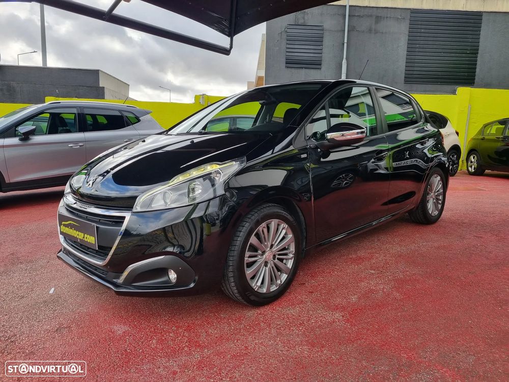 Peugeot 208 1.2 PureTech Style - 1