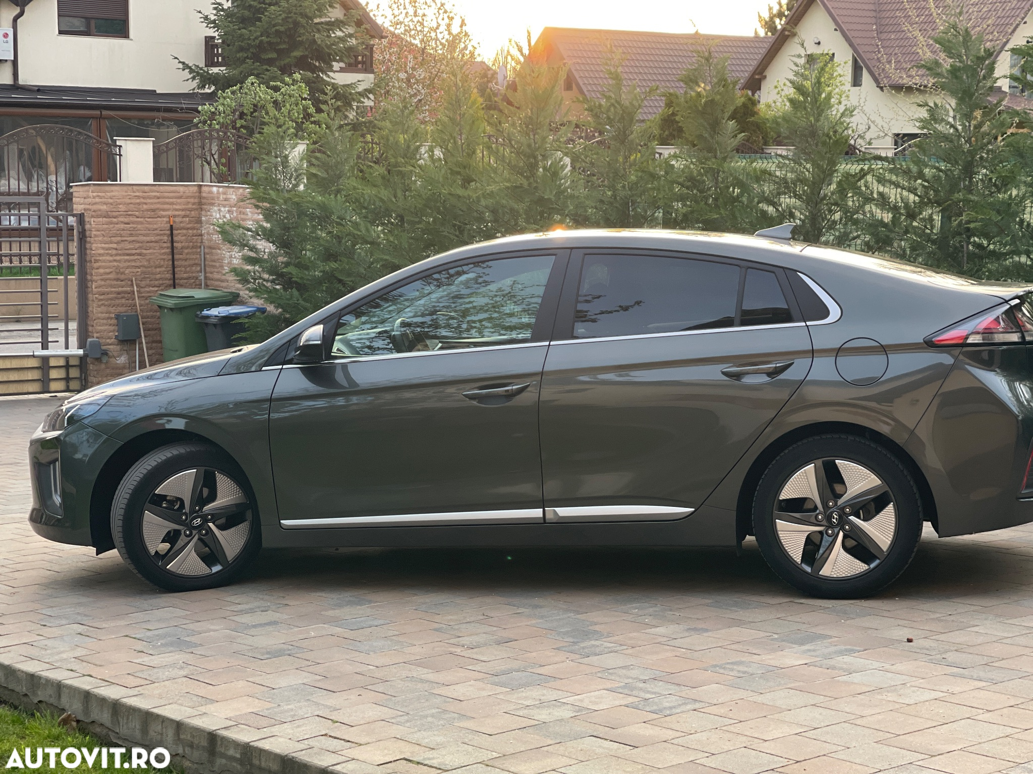 Hyundai IONIQ Hybrid 1.6 GDI Prime - 33