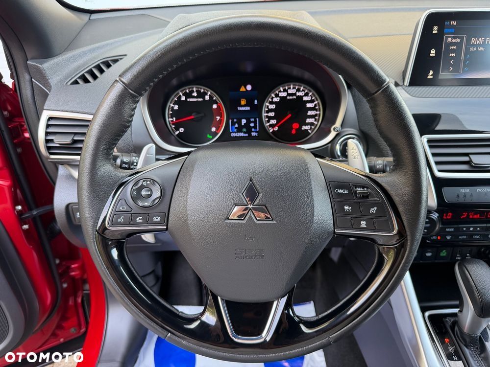 Mitsubishi Eclipse Cross - 16