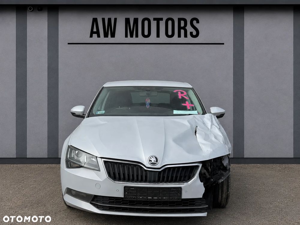 SKODA RAPID 2017 *SAMOCHÓD NA CZĘŚCI* 6726 8E / A7W MASKA, LAMPA, DRZWI, LUSTERKO, ZDERZAK, GRILL, BŁOTNIK, KLAPA, BELKA, DESKA, FOTELE, KANAPA, ĆWIARTKA KIEROWNICA, TARCZE, ZACISKI, ZAWIESZENIE, KOMPLETNY PRZÓD, KOMPLETNY TYŁ, LICZNIK, ZEGARY, PRAWE LEWE PRZÓD TYŁ - 2