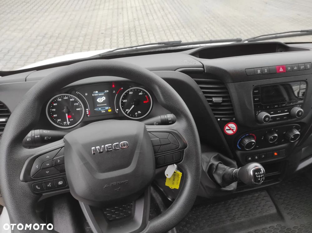 Iveco DAILY 35C16 - 11