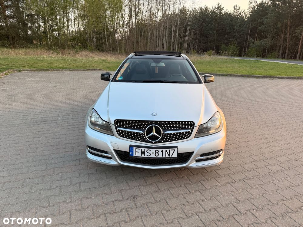 Mercedes-Benz Klasa C 180 (BlueEFFICIENCY) - 4