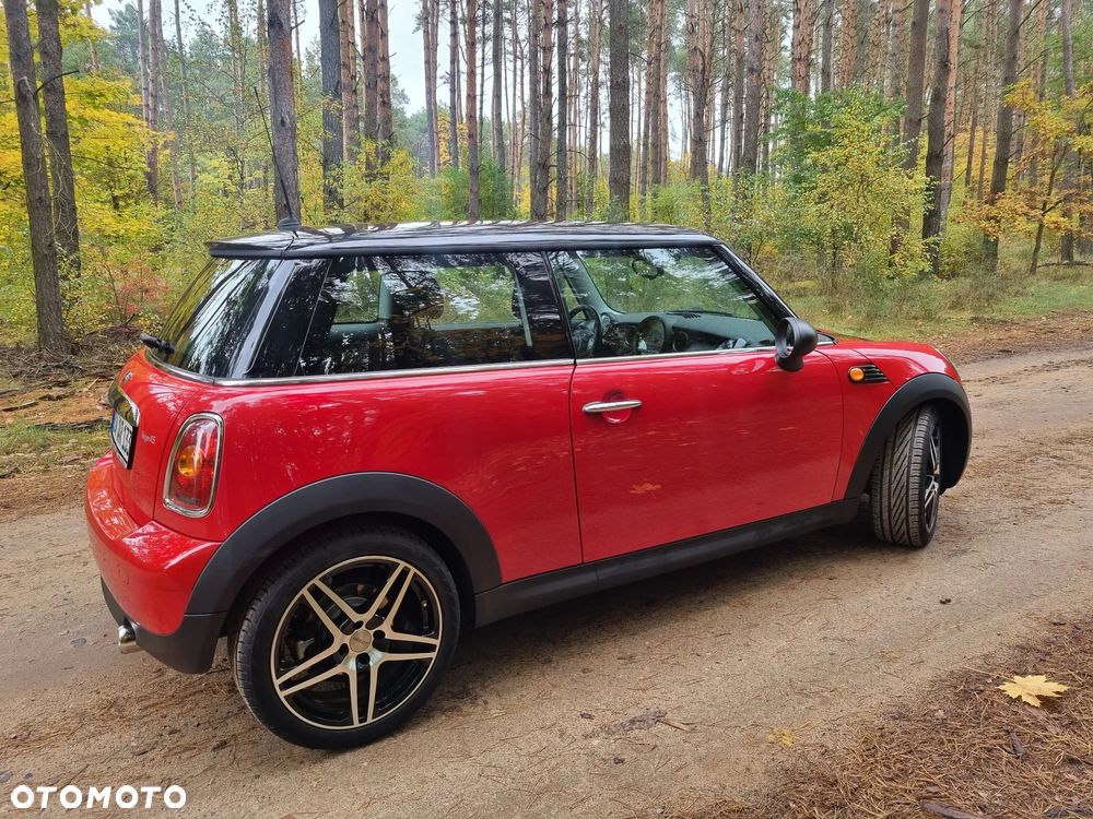 MINI ONE Standard - 23