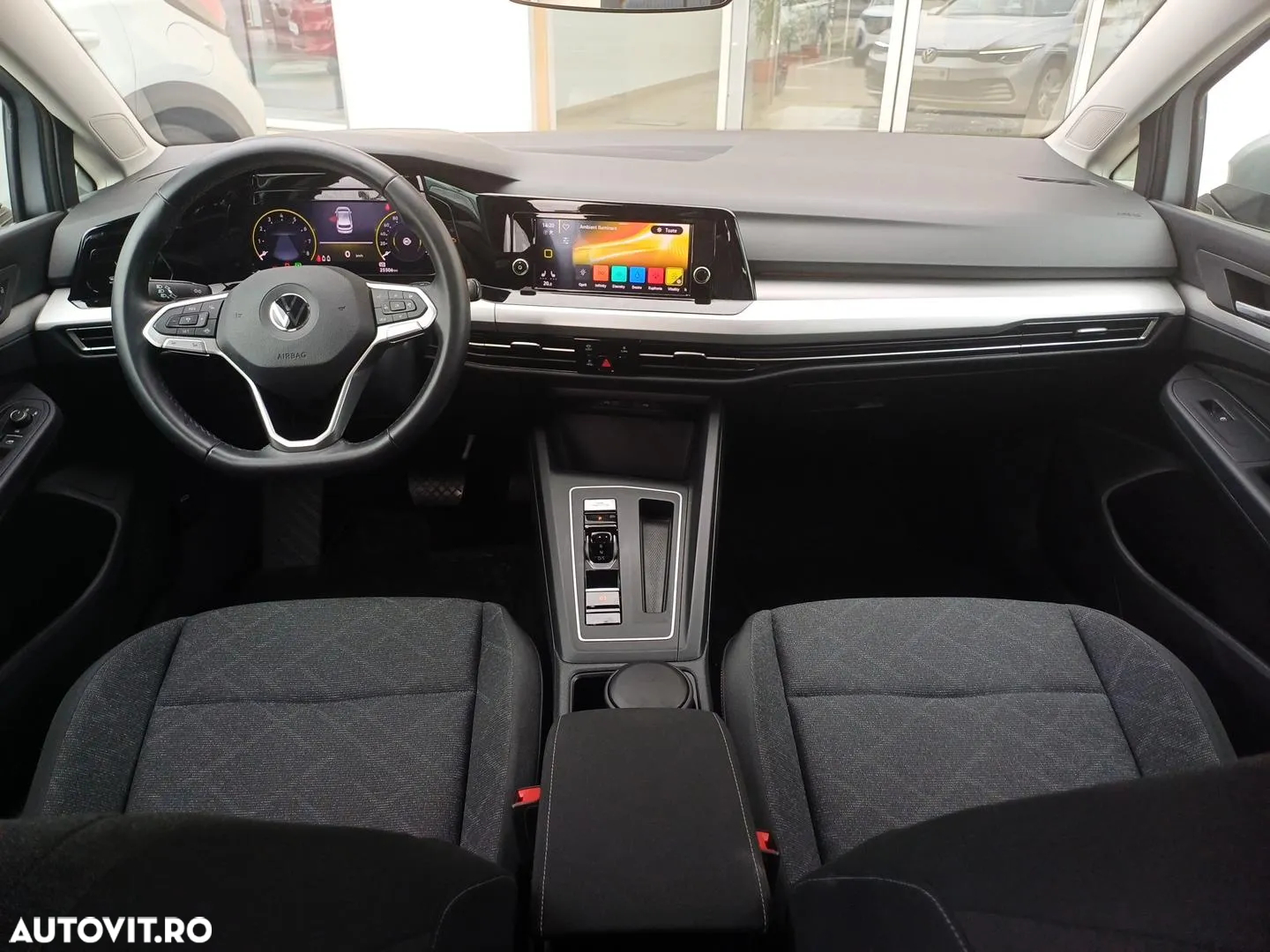 Volkswagen Golf 1.5 eTSI ACT DSG MHEV Life - 24