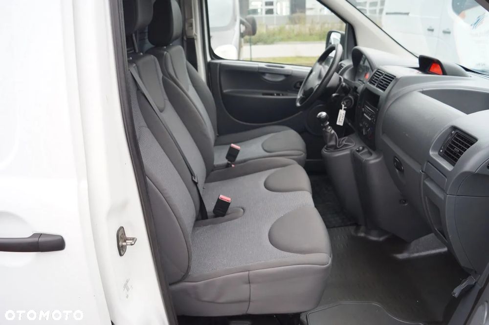 Peugeot Expert - 18