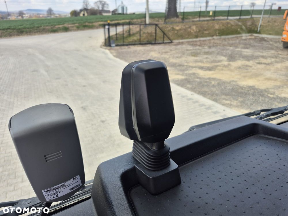 MAN TGS 26.460 / HAKOWIEC/ HYVA / OŚ SKRETKA - 34