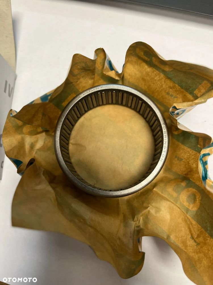 Zestaw naprawczy wahacza sworzeń zwrotnicy Iveco 7182177  7172971 717298 7182633 - 3