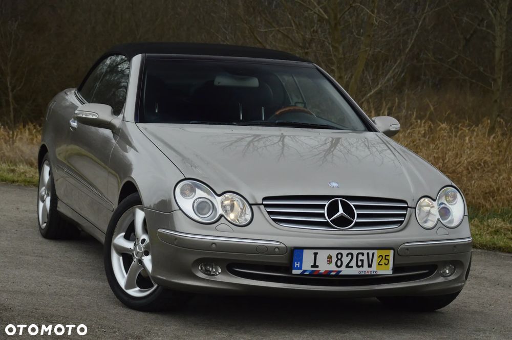 Mercedes-Benz CLK - 9