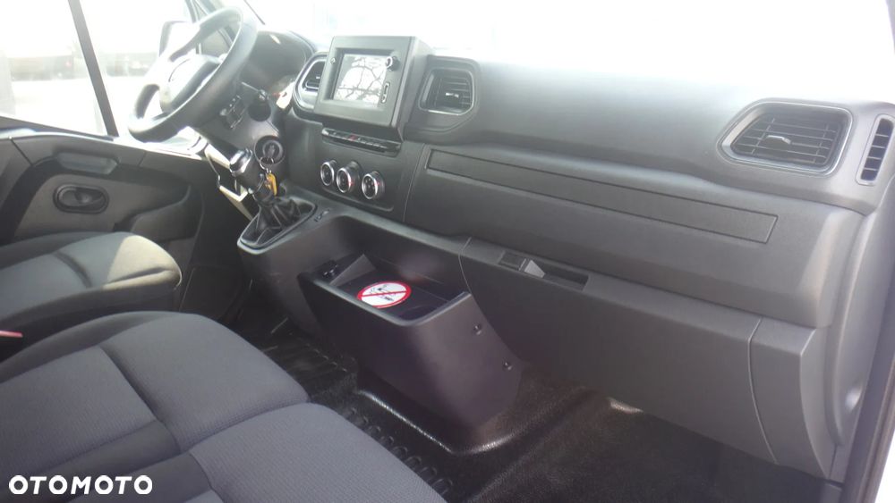 Renault Master - 11