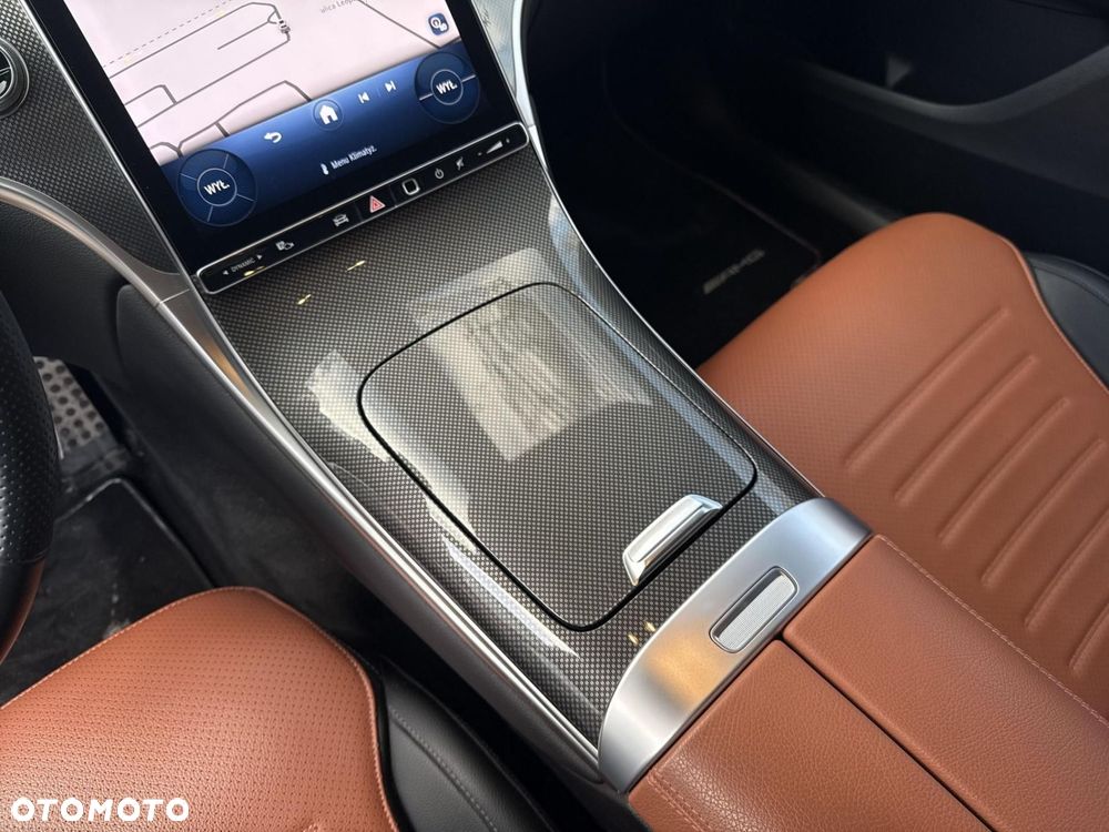 Mercedes-Benz GLC - 16