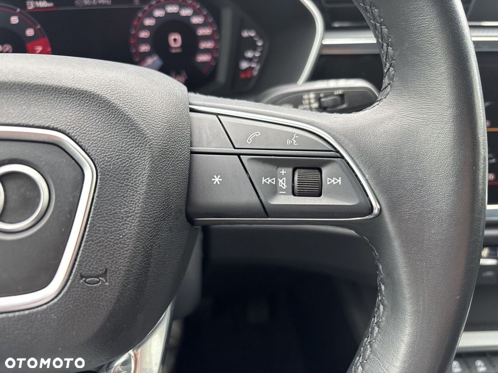 Audi Q3 Sportback - 15