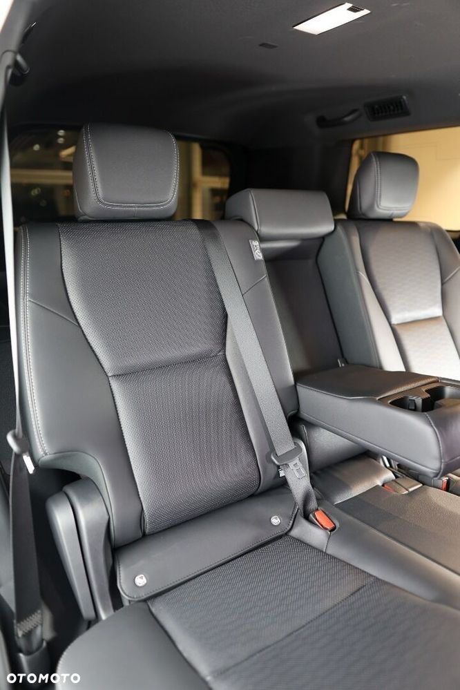 Toyota Land Cruiser - 9