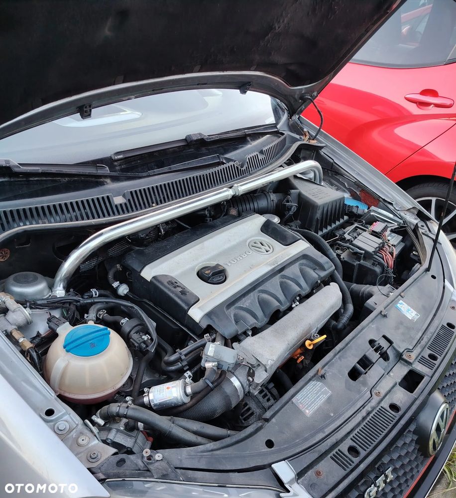 Volkswagen Polo - 17