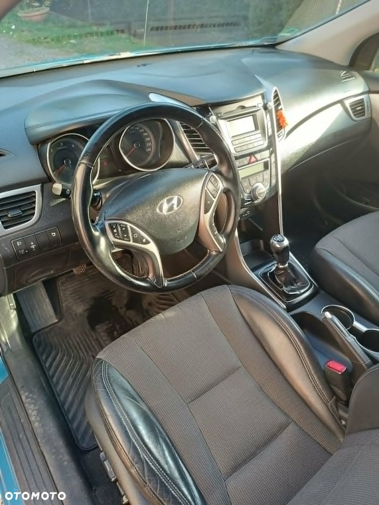 Hyundai i30 1.6 CRDi Comfort - 6