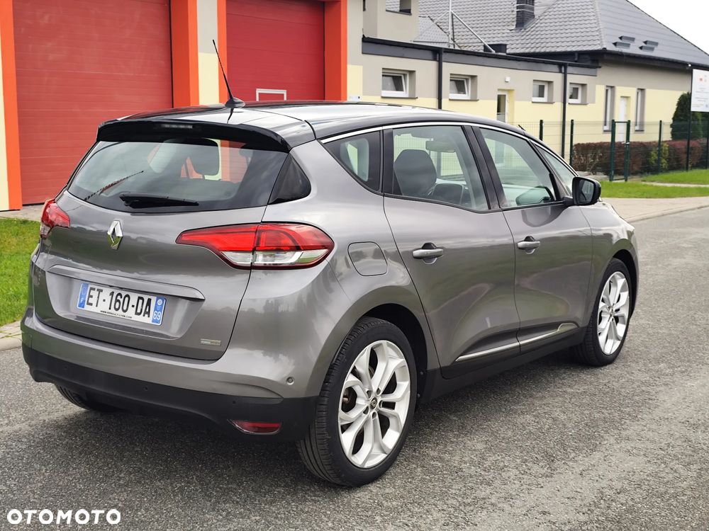 Renault Scenic ENERGY dCi 110 Start & Stop Expression - 9