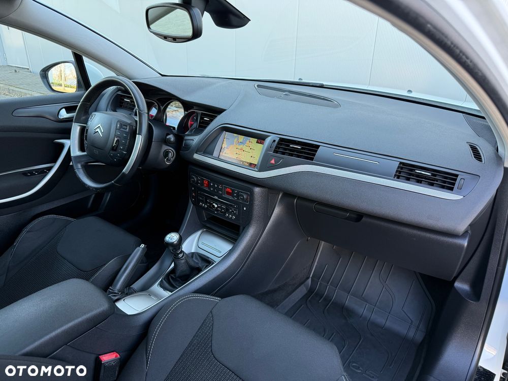 Citroën C5 THP 155 Confort - 34