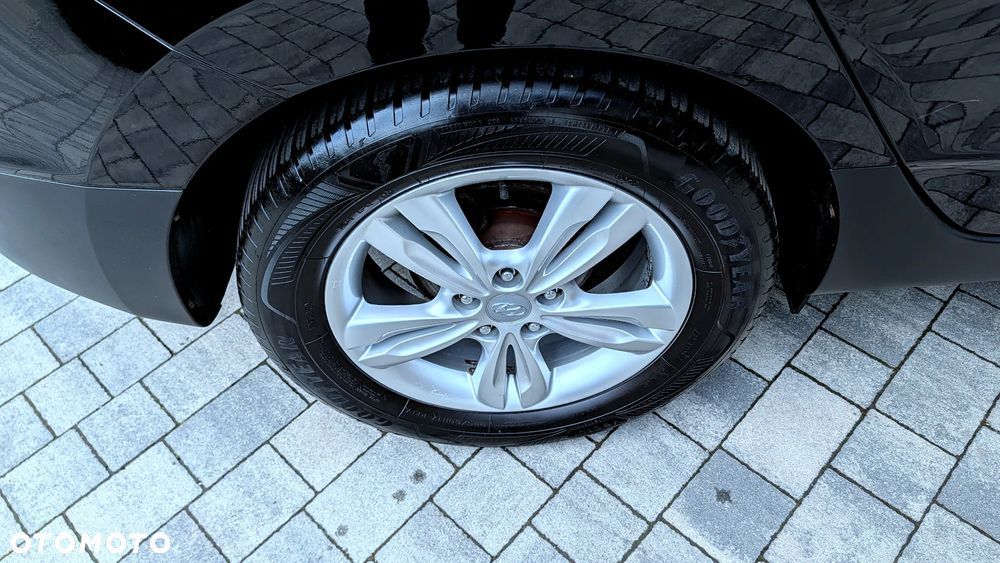 Hyundai ix35 1.6 2WD Style - 24