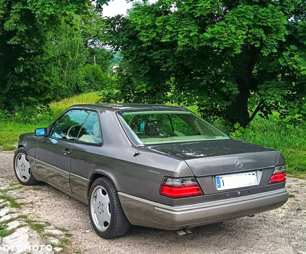 Mercedes-Benz W124 (1984-1993) - 6