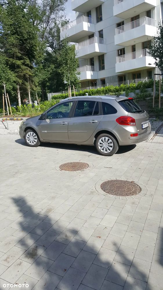 Renault Clio 1.5 dCi Authentique - 4