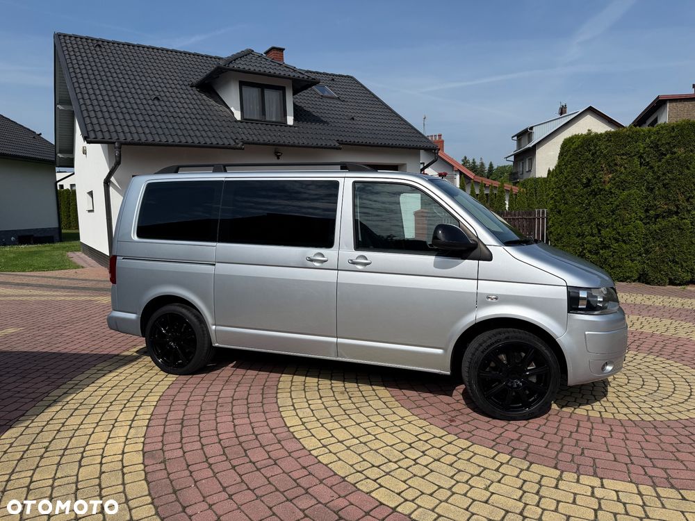 Volkswagen Multivan - 5