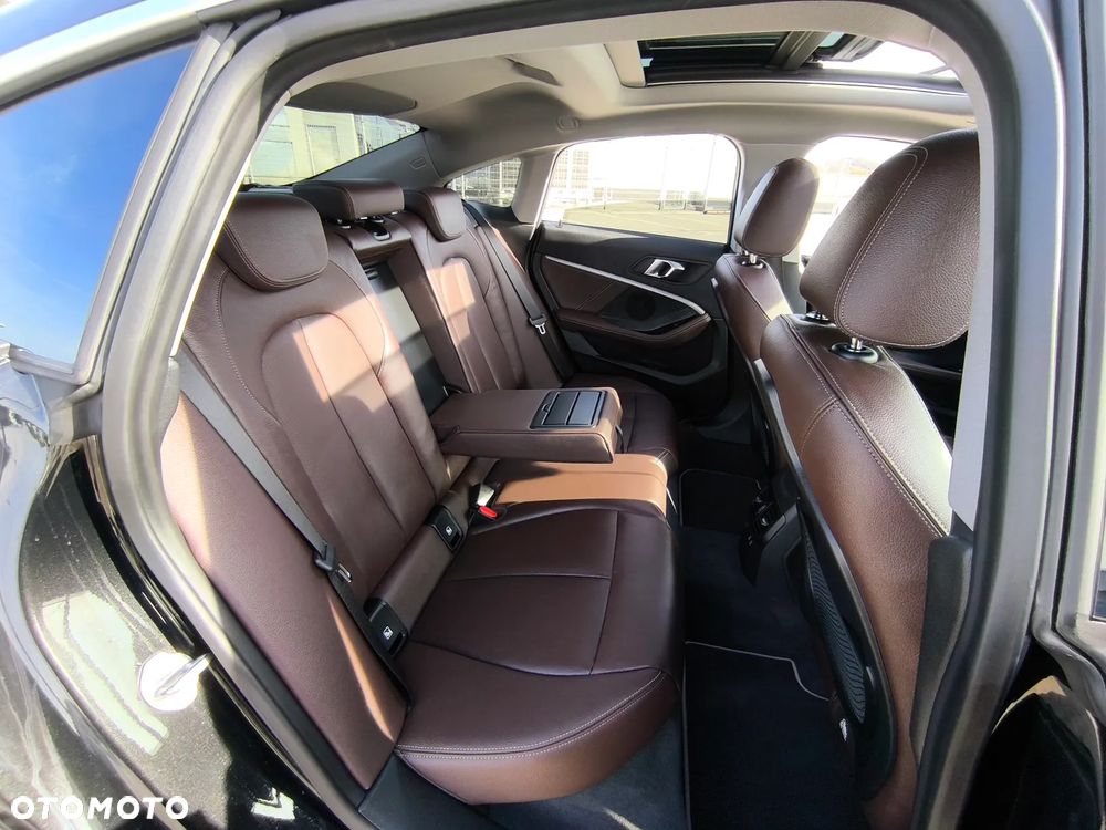 BMW Seria 2 220d xDrive Luxury Line - 13