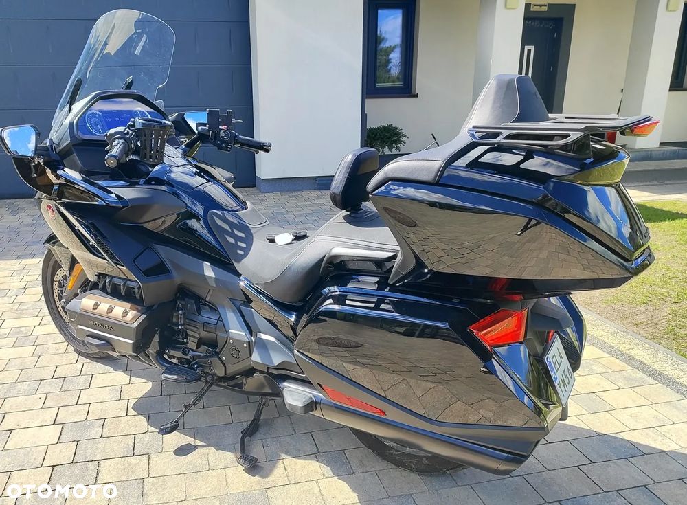 Honda GL - 12