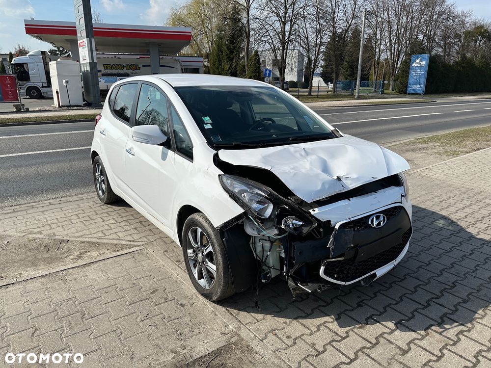 Hyundai ix20 1.4 Premium blue - 3