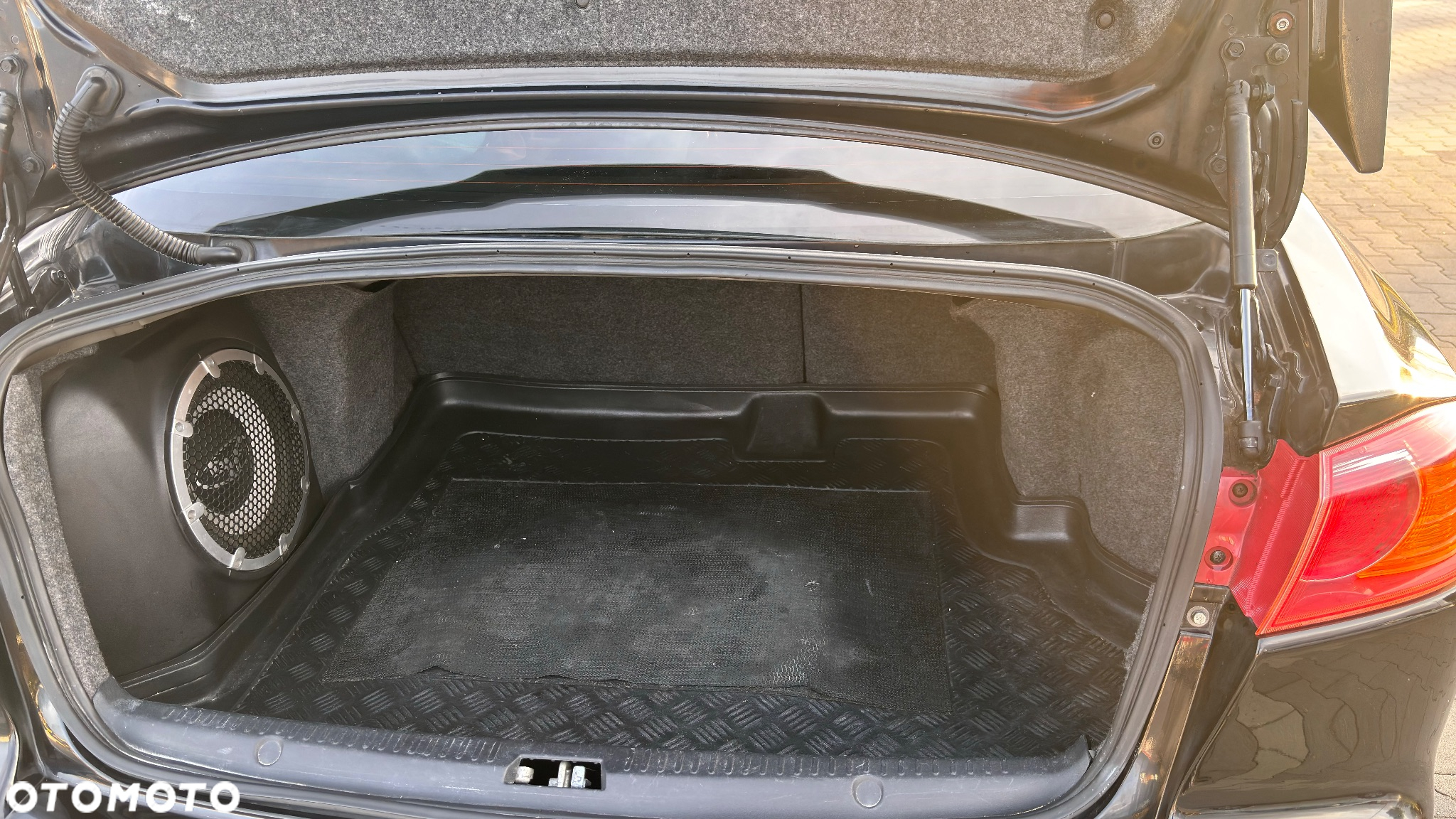 Mitsubishi Lancer 1.8 Intense LPG - 12