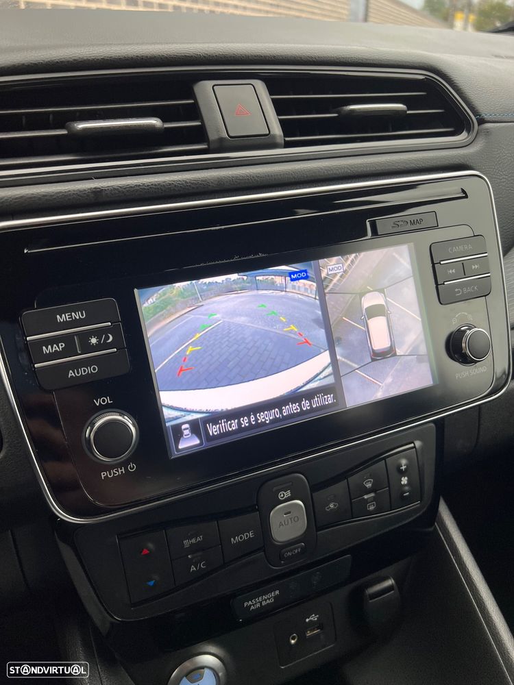 Nissan Leaf Acenta Access - 13