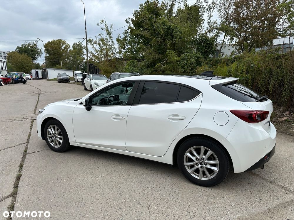 Mazda 3 - 8