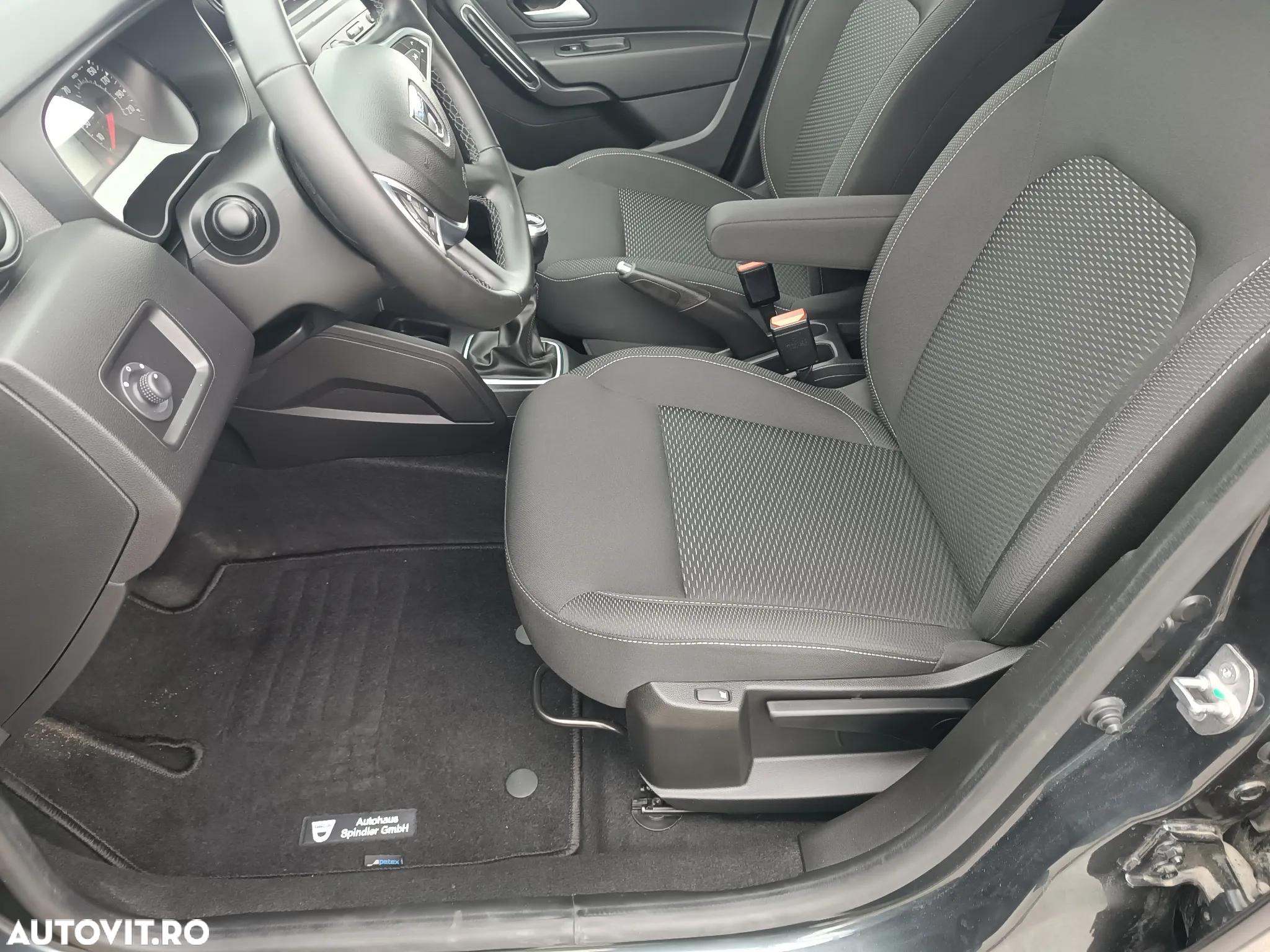 Dacia Duster TCe 130 2WD GPF Comfort - 7