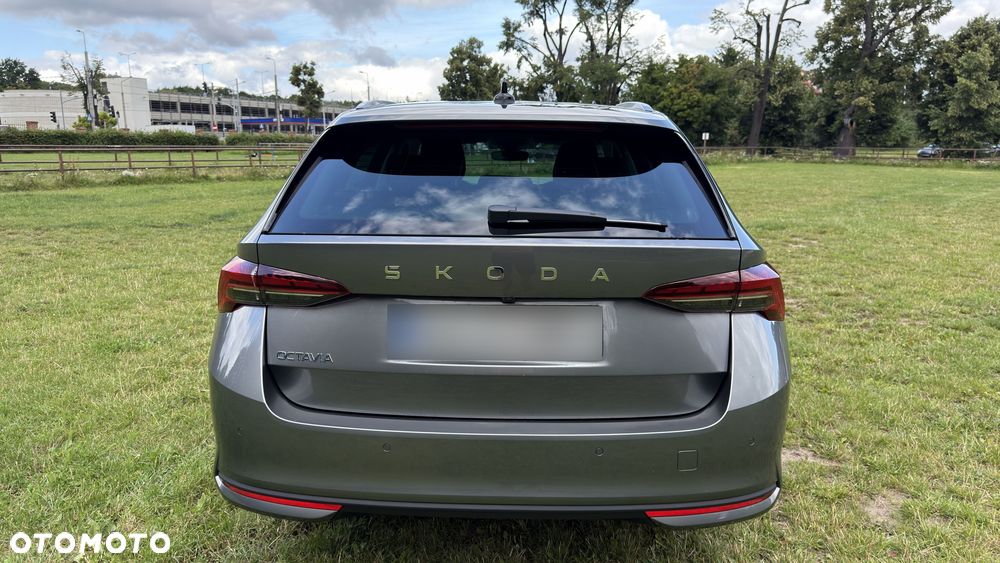 Skoda Octavia 1.5 TSI Selection - 4