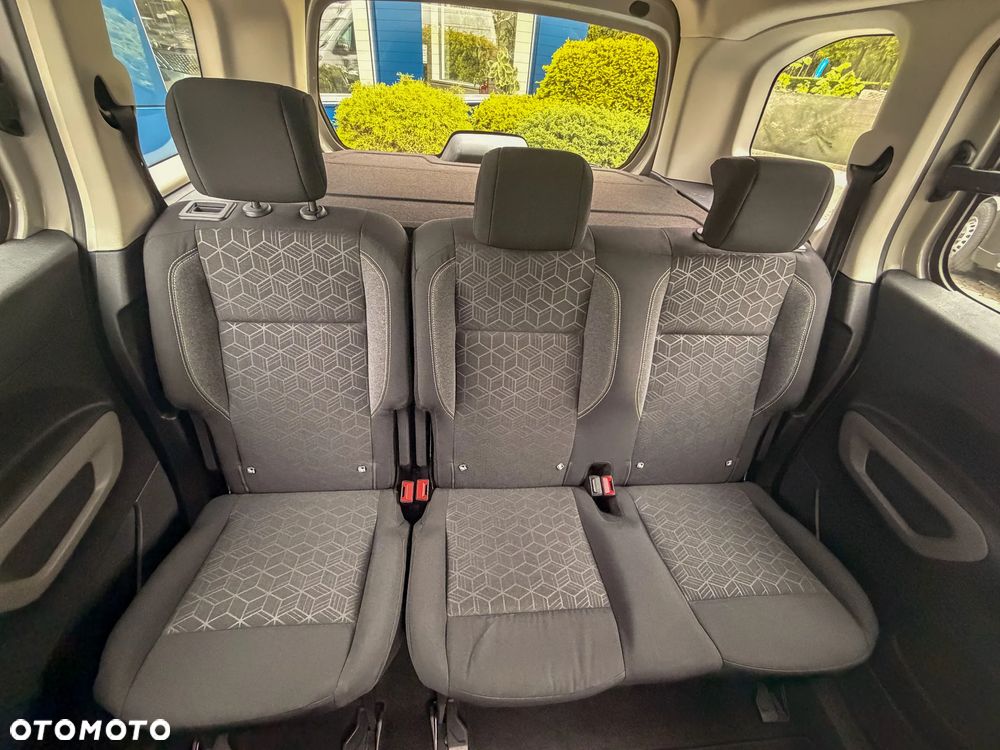 Peugeot Rifter 1.5 BlueHDI Active - 12
