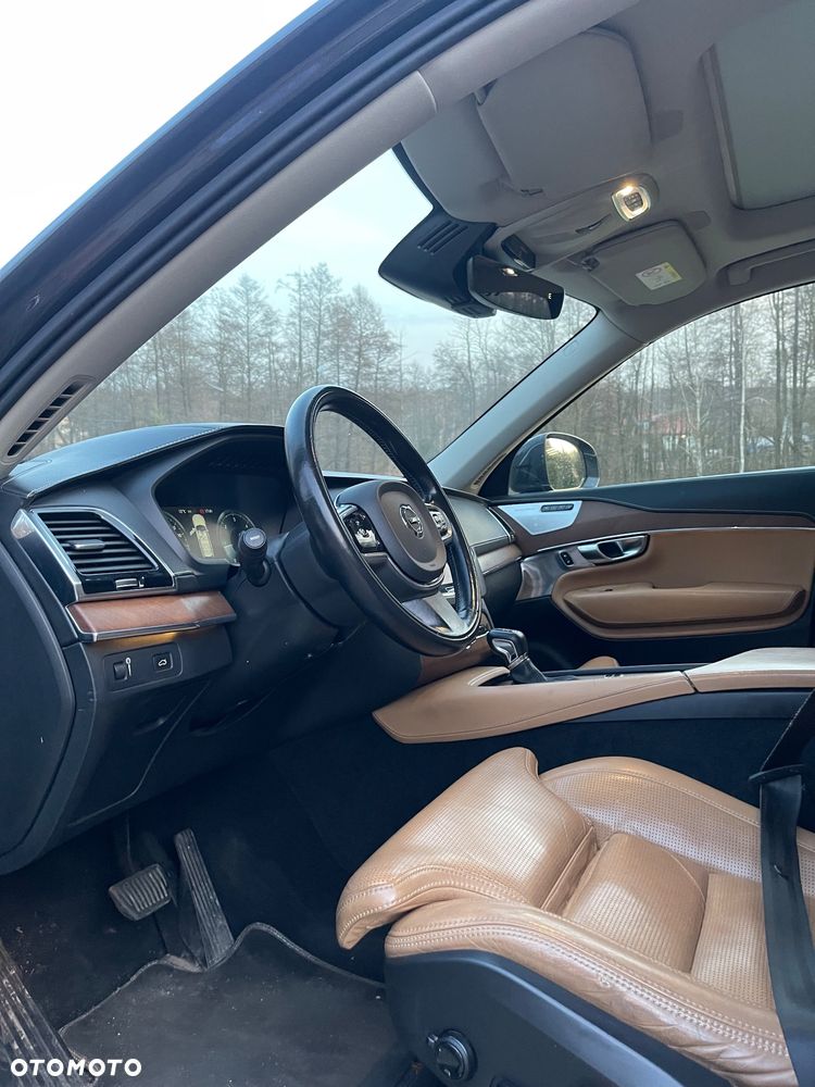 Volvo XC 90 D5 SCR AWD Inscription 7os - 21