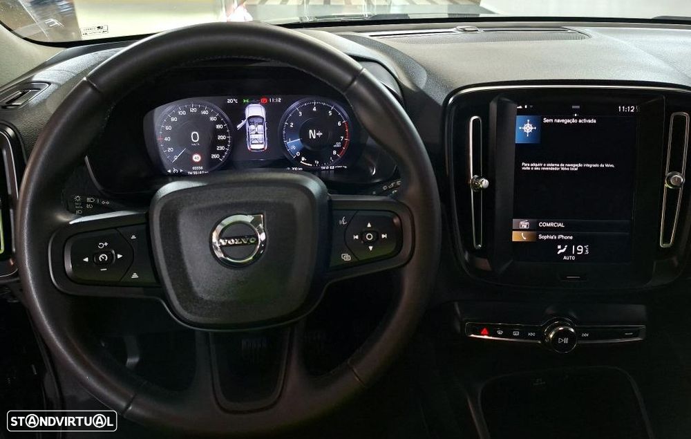 Volvo XC 40 1.5 T2 Momentum - 3