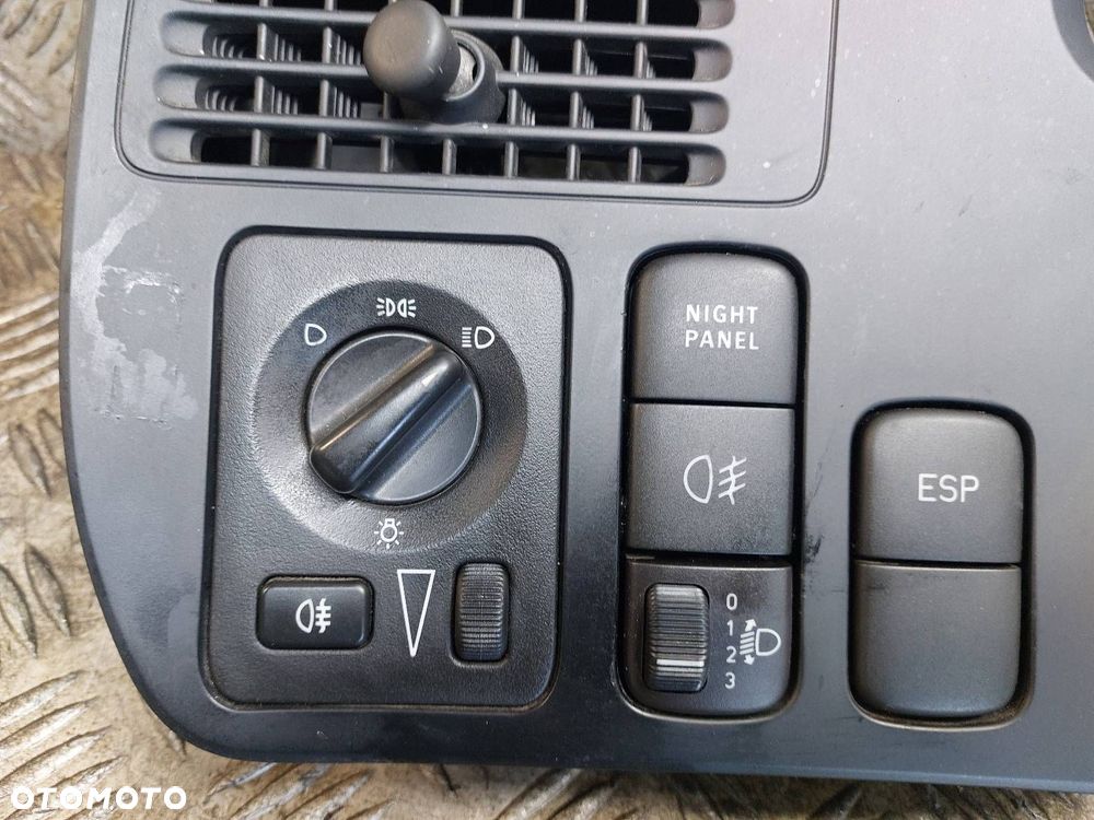 RAMKA LICZNIKA PRZEŁĄCZNIK ŚWIATEŁ CUPHOLDER SAAB 9-5 I 12758679 12760589 - 2
