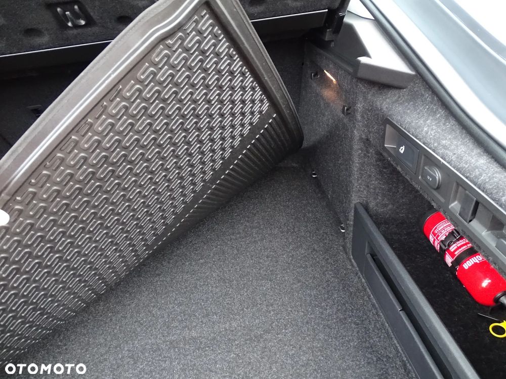 Skoda Superb 1.5 TSI ACT Ambition - 18