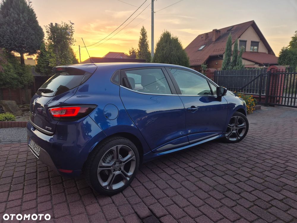 Renault Clio - 4